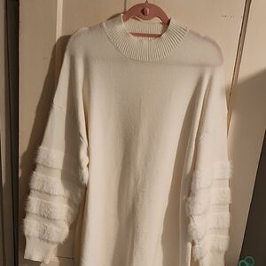 Chic Cream Sweater with Textured Sleeves